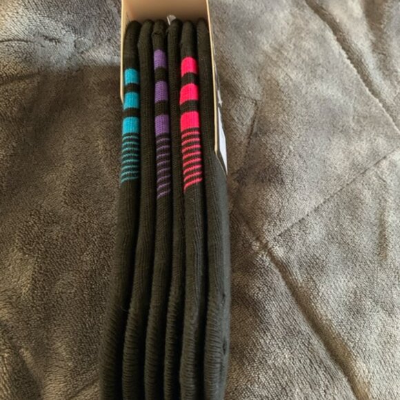 Adidas Women's Superlite  6 pair of  no show Socks - Picture 4 of 5